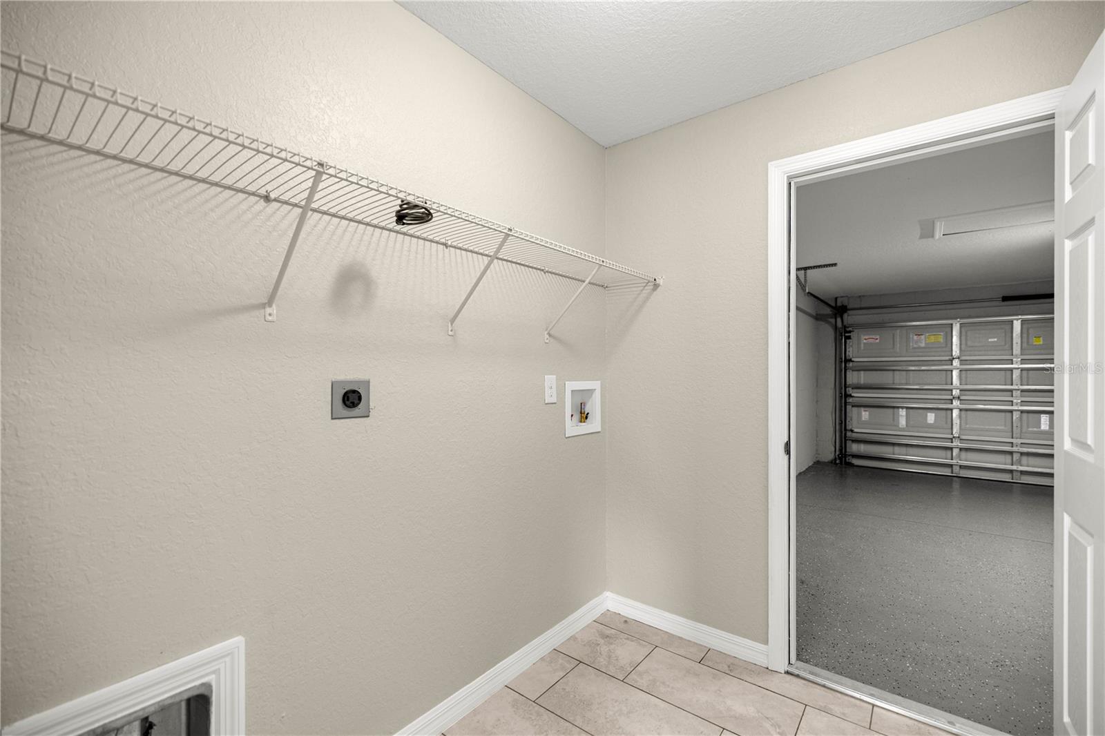 MARION OAKS UN 3 - Residential Lease