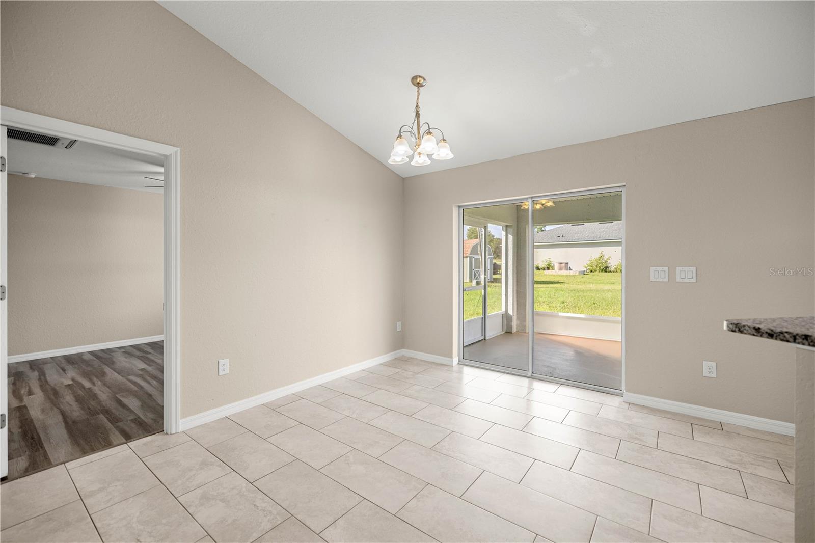 MARION OAKS UN 3 - Residential Lease