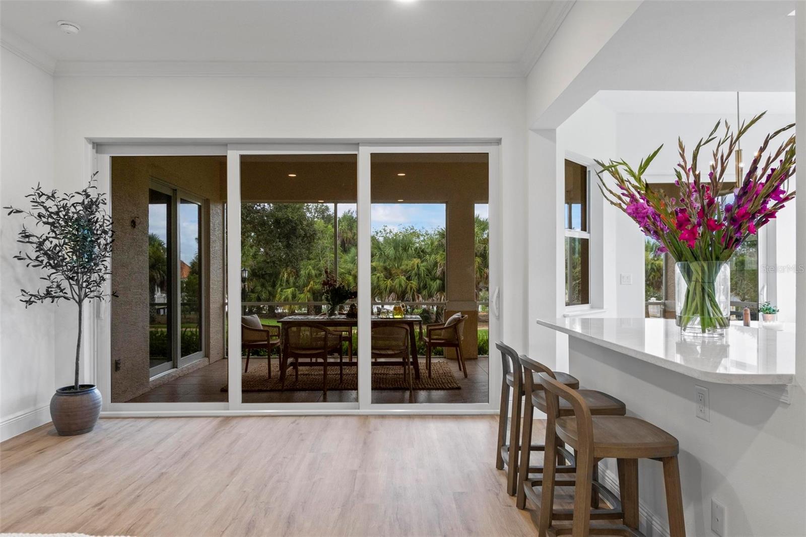 GRAND VISTA CONDO - Residential