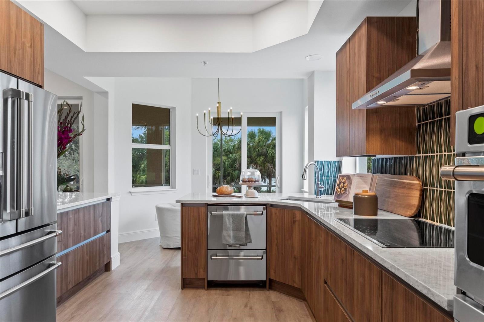 GRAND VISTA CONDO - Residential