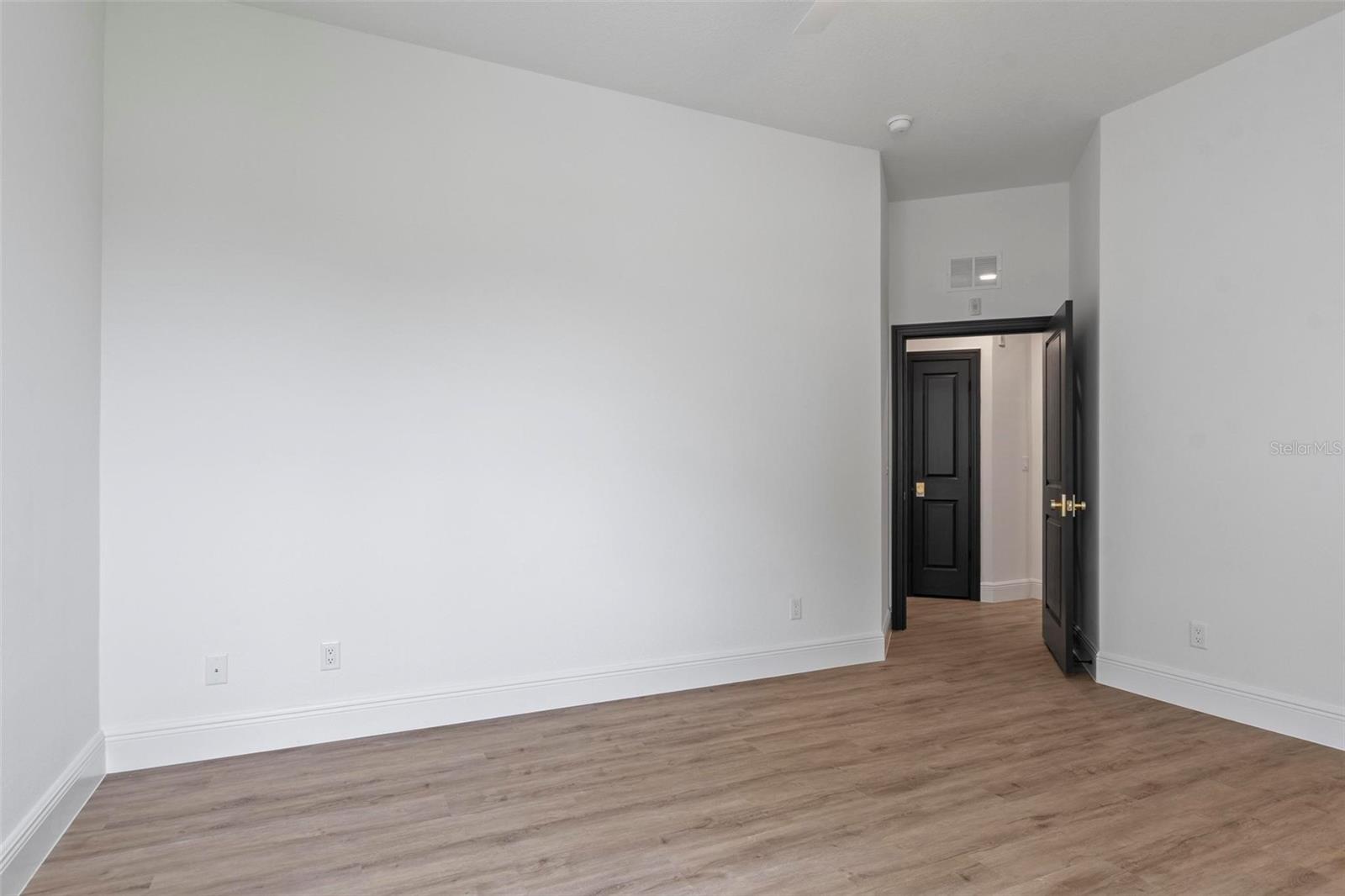 GRAND VISTA CONDO - Residential