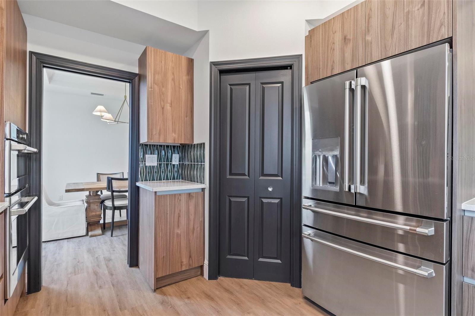 GRAND VISTA CONDO - Residential