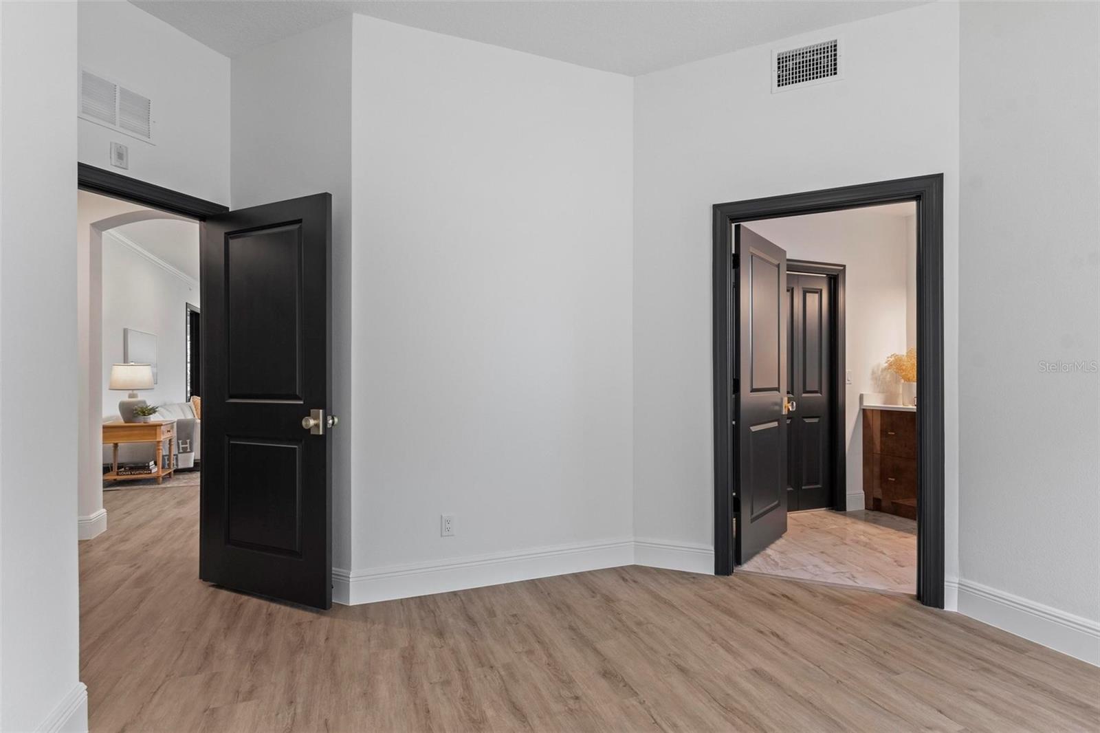 GRAND VISTA CONDO - Residential