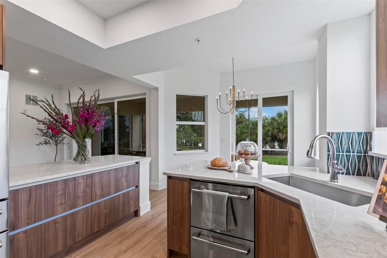 GRAND VISTA CONDO - Residential