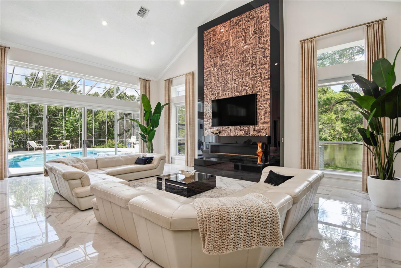 TAMPA PALMS 4A UNIT 1 - Residential