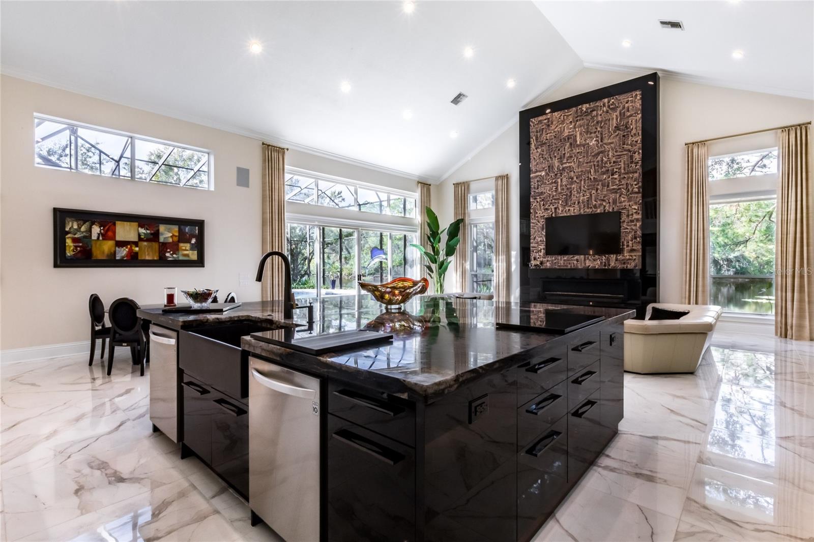 TAMPA PALMS 4A UNIT 1 - Residential