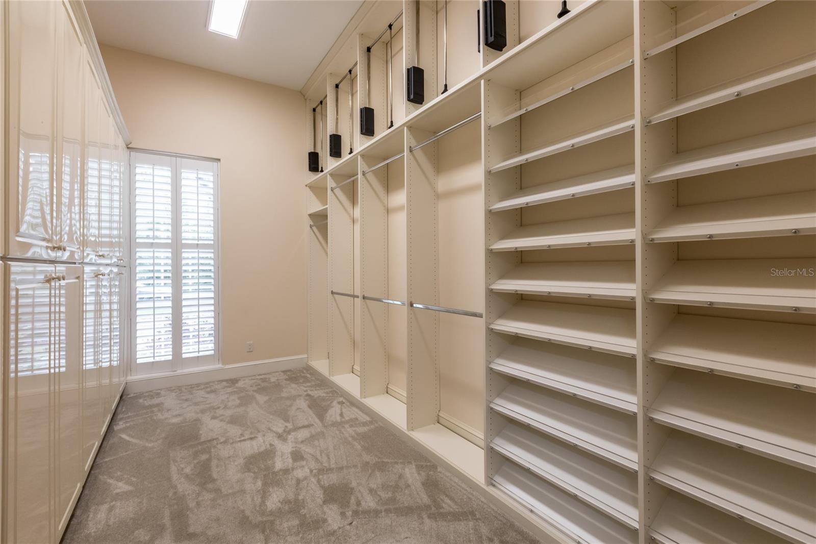 TAMPA PALMS 4A UNIT 1 - Residential