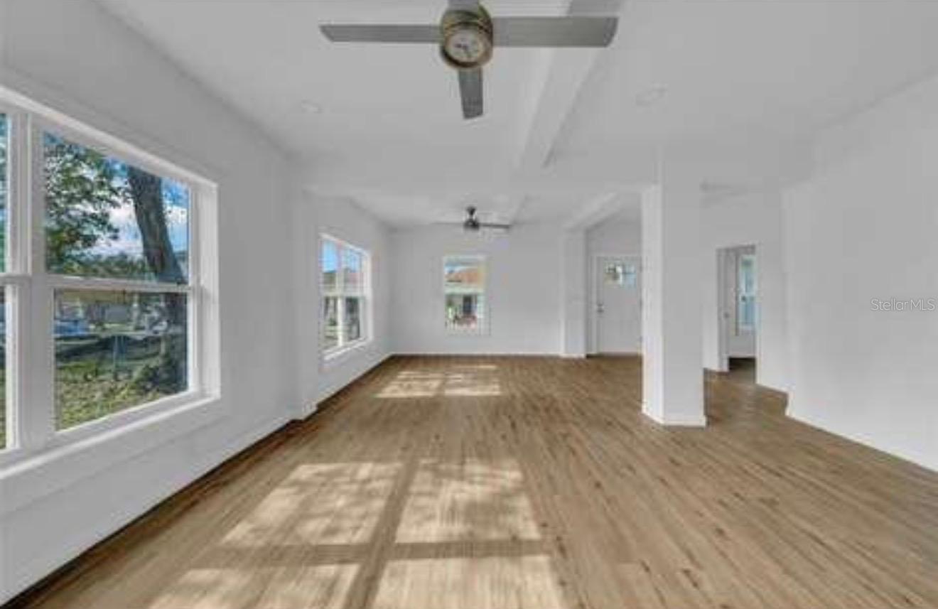 KNOWLES - Residential