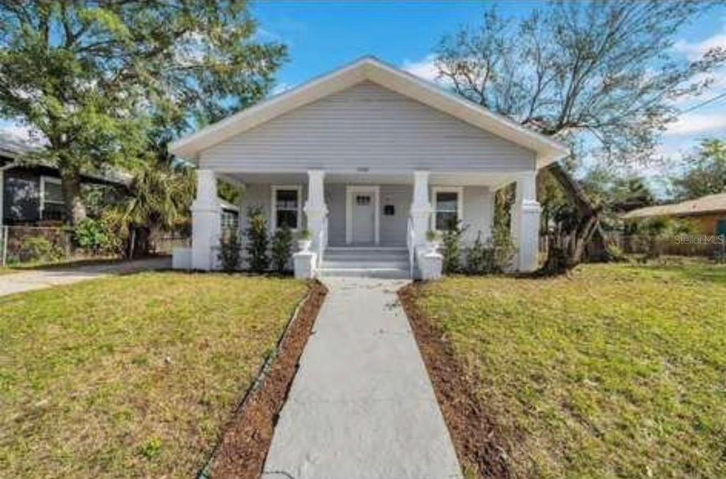Photo of 3105 N 17th Street, Tampa, FL 33605 (MLS # O6369129)