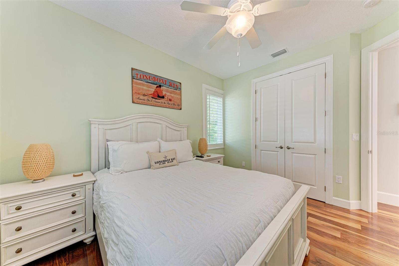 LONGBOAT KEY - Residential