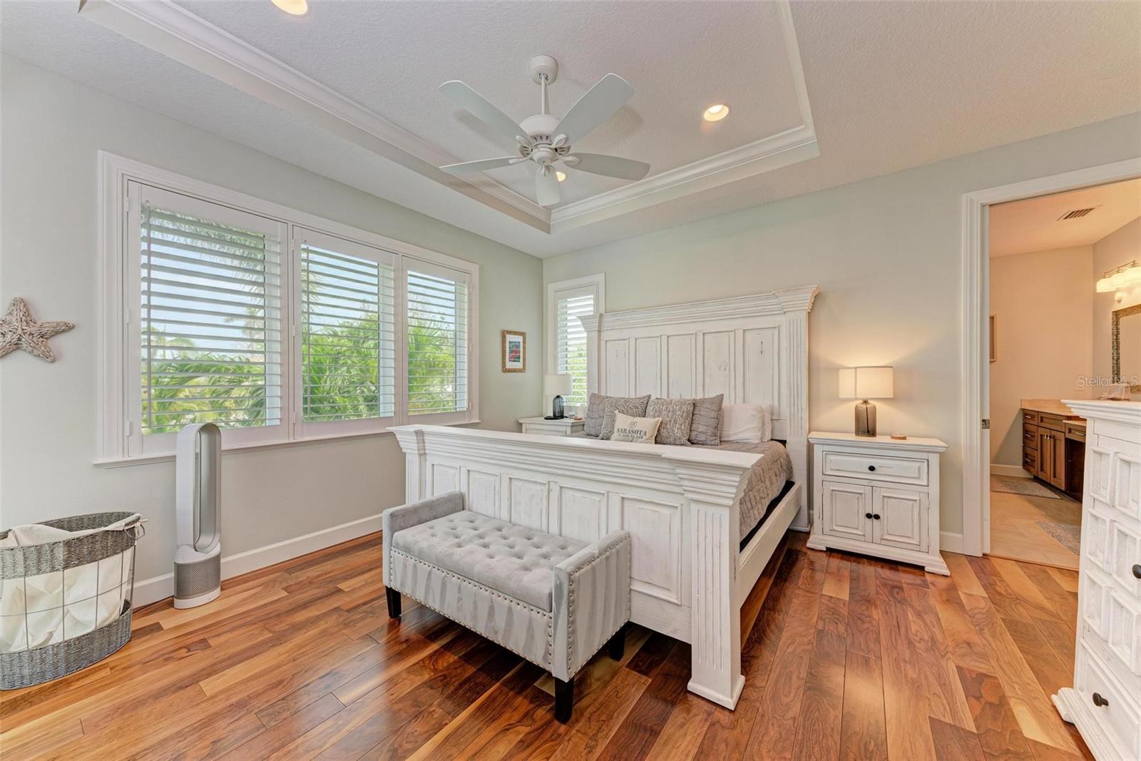 LONGBOAT KEY - Residential