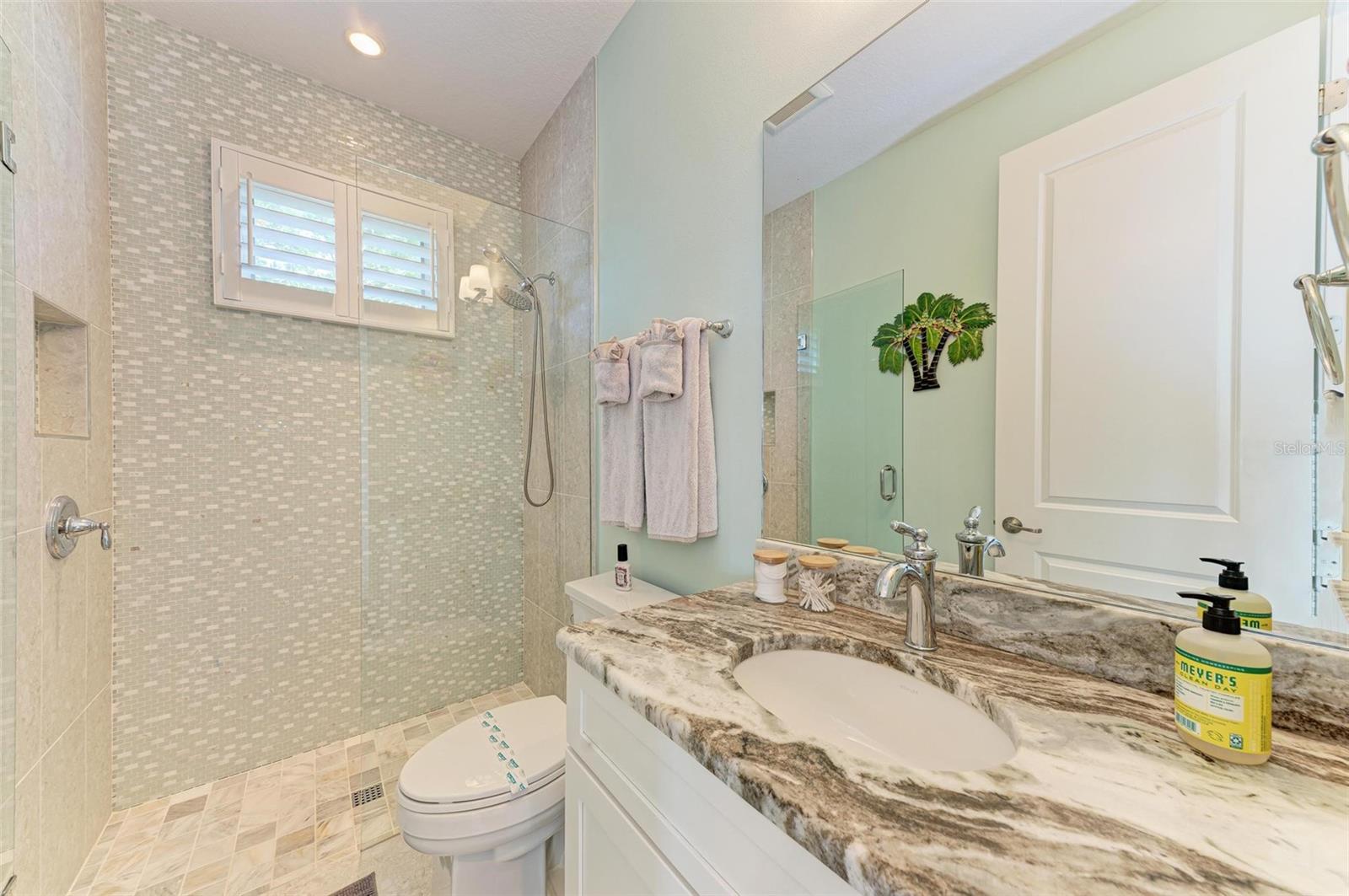 LONGBOAT KEY - Residential