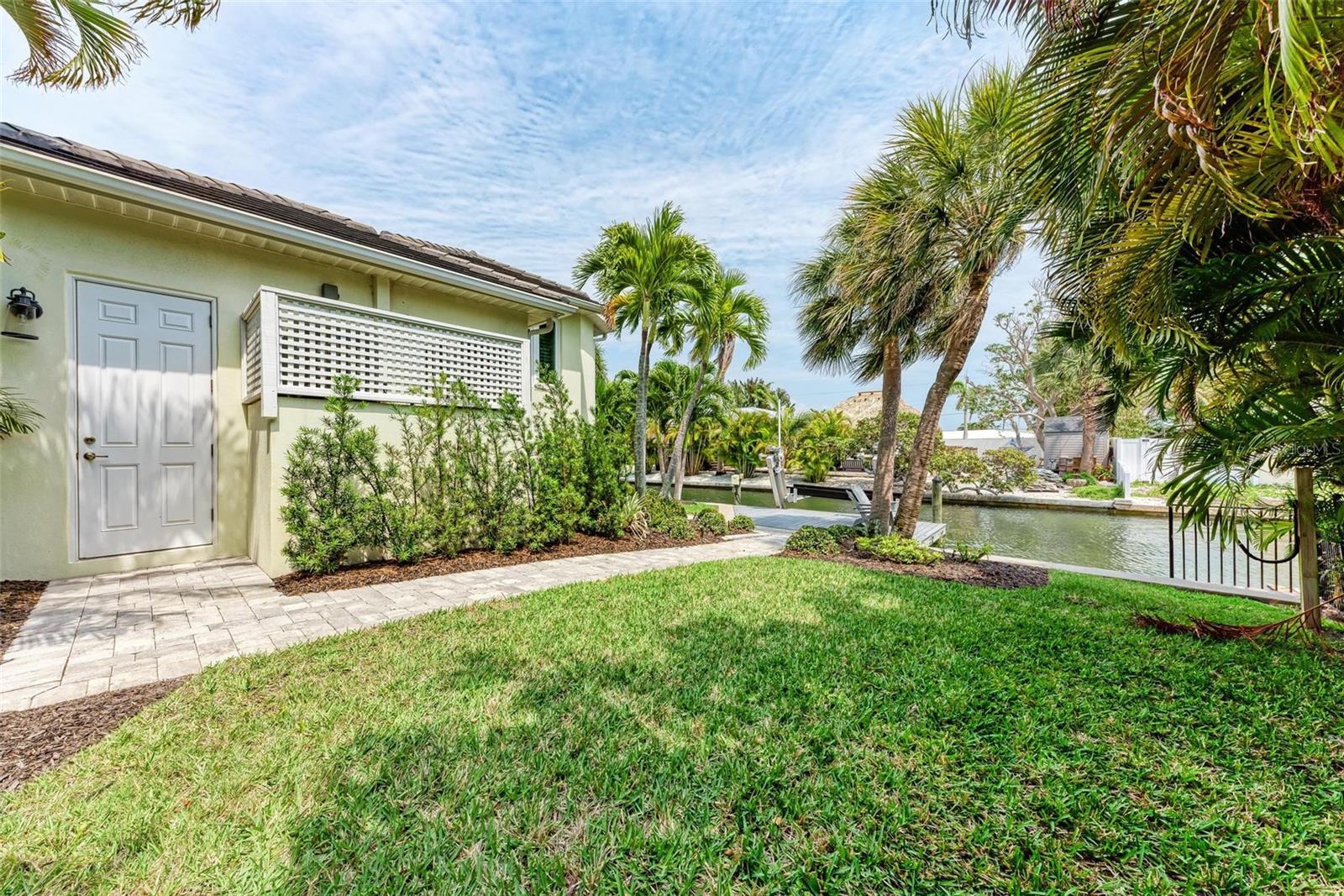 LONGBOAT KEY - Residential