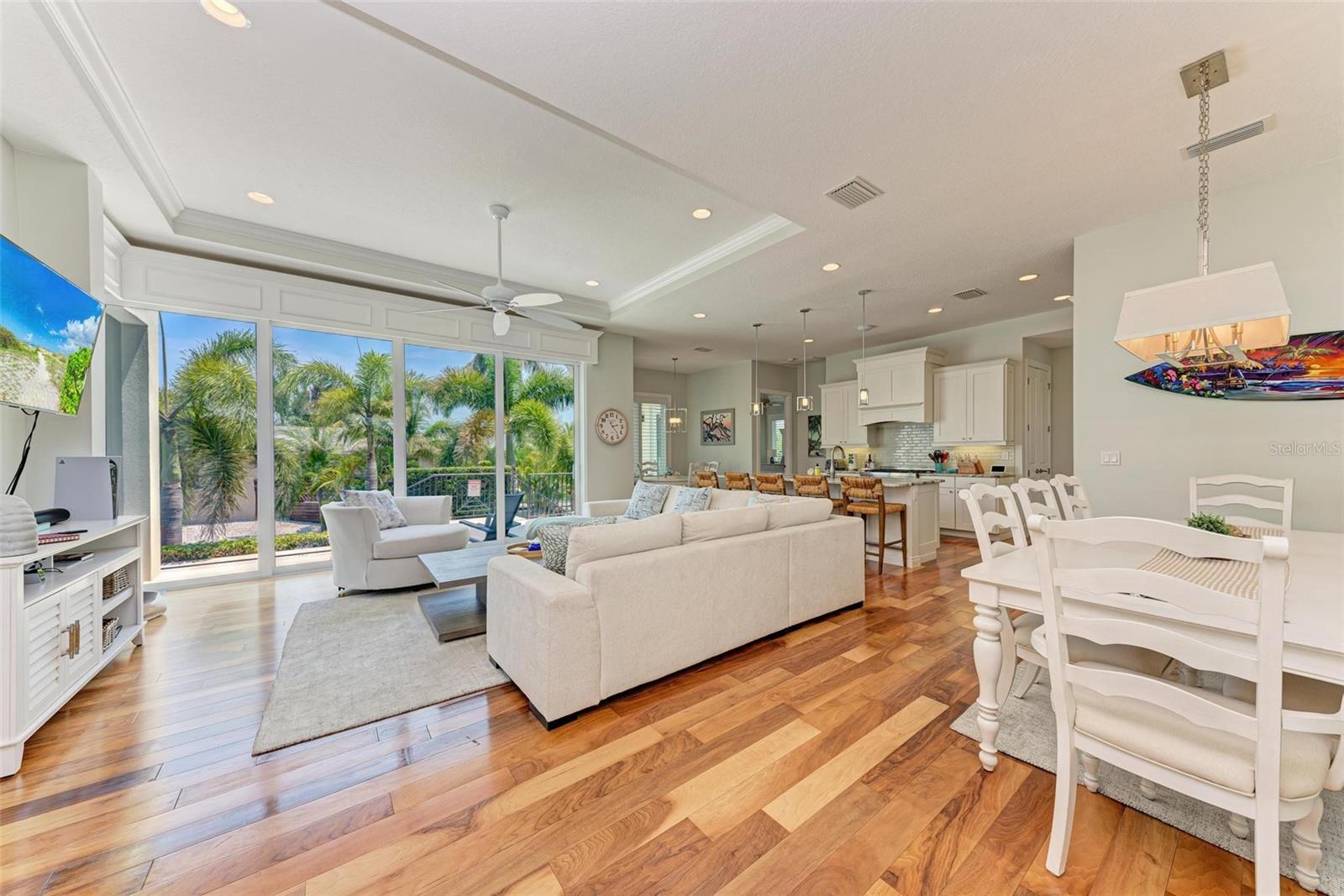 LONGBOAT KEY - Residential