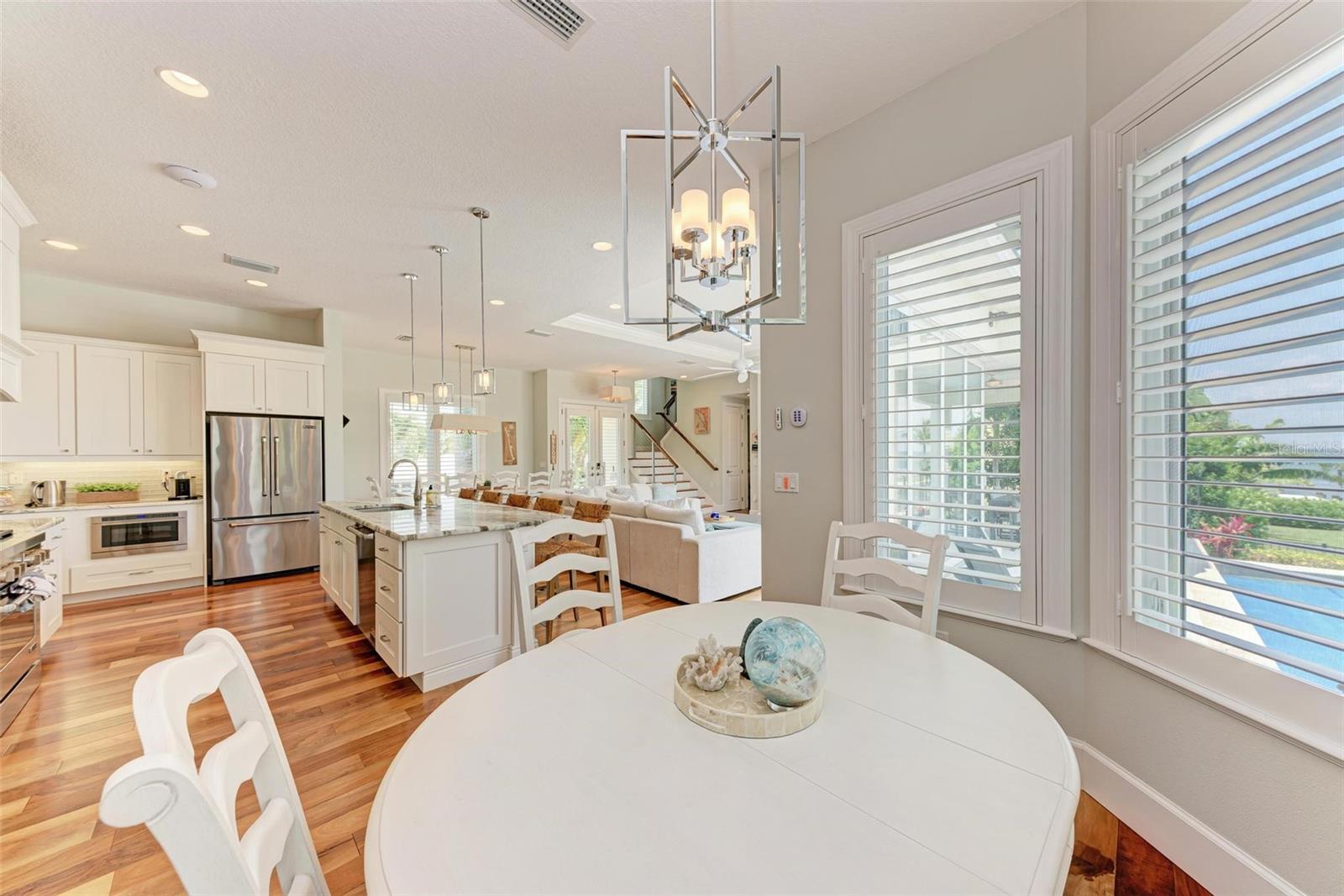 LONGBOAT KEY - Residential