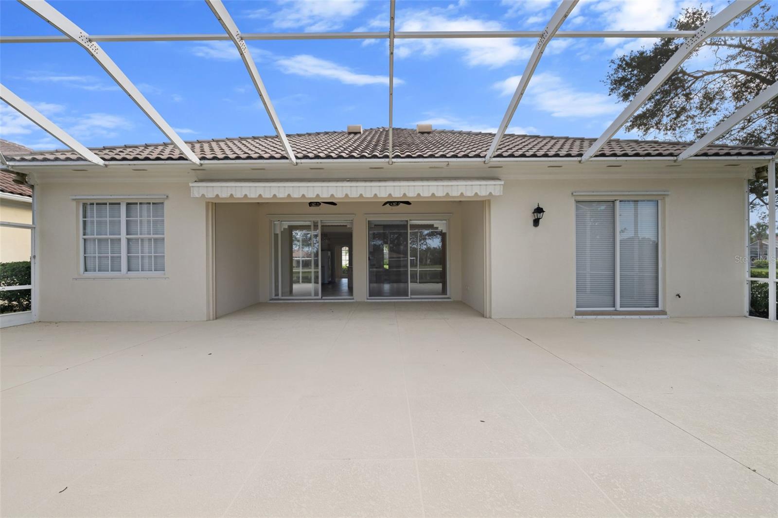 VILLAGEWALK - Residential