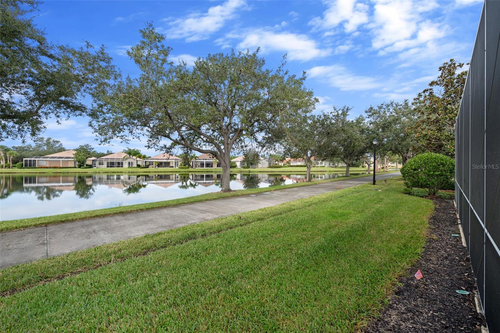 VILLAGEWALK - Residential