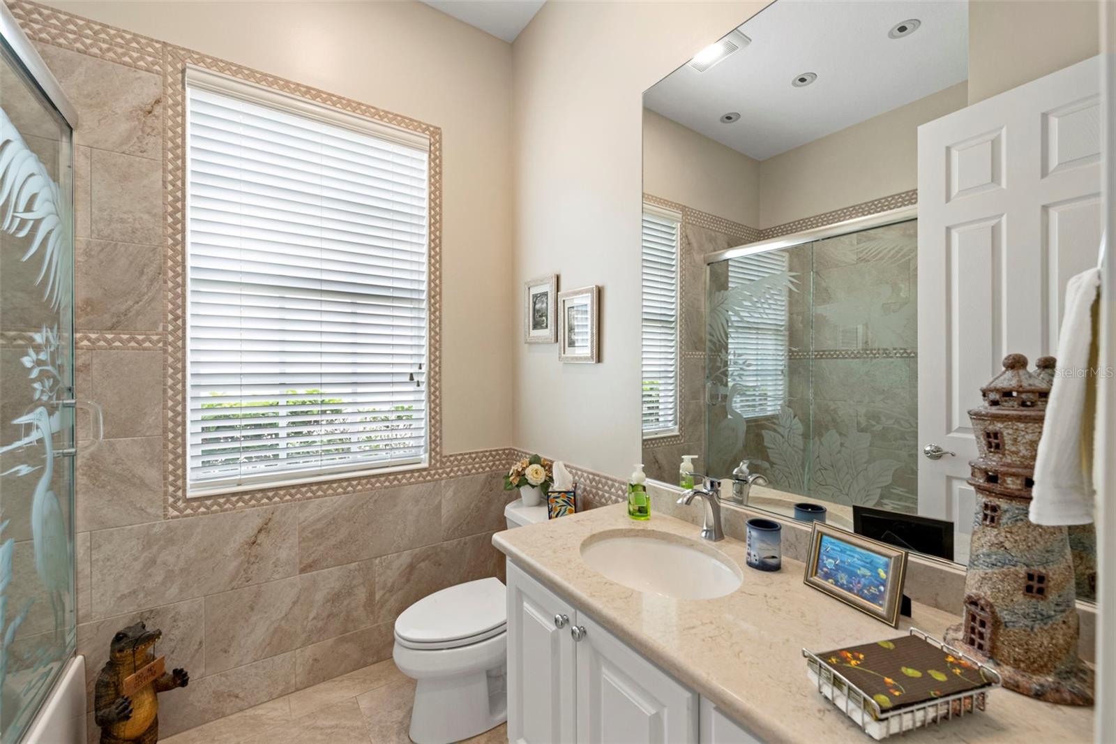 VILLAGEWALK - Residential