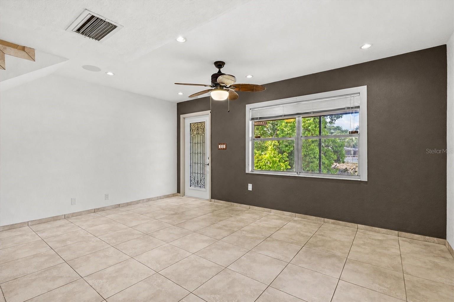 RAMBLEWOOD ACRES - Residential