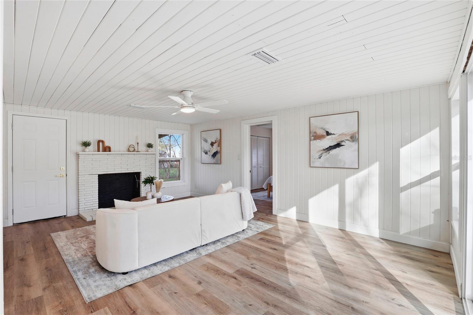 OLD WILLISTON - Residential