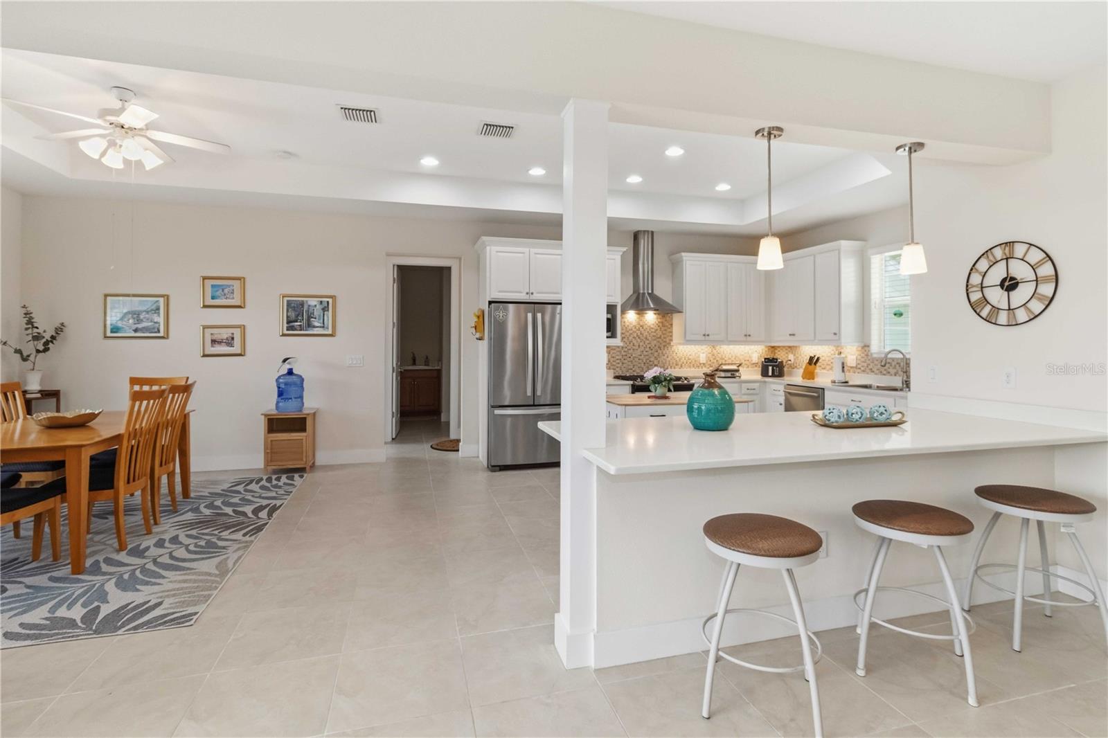 A RESUB OF A POR OF APOLLO - Residential