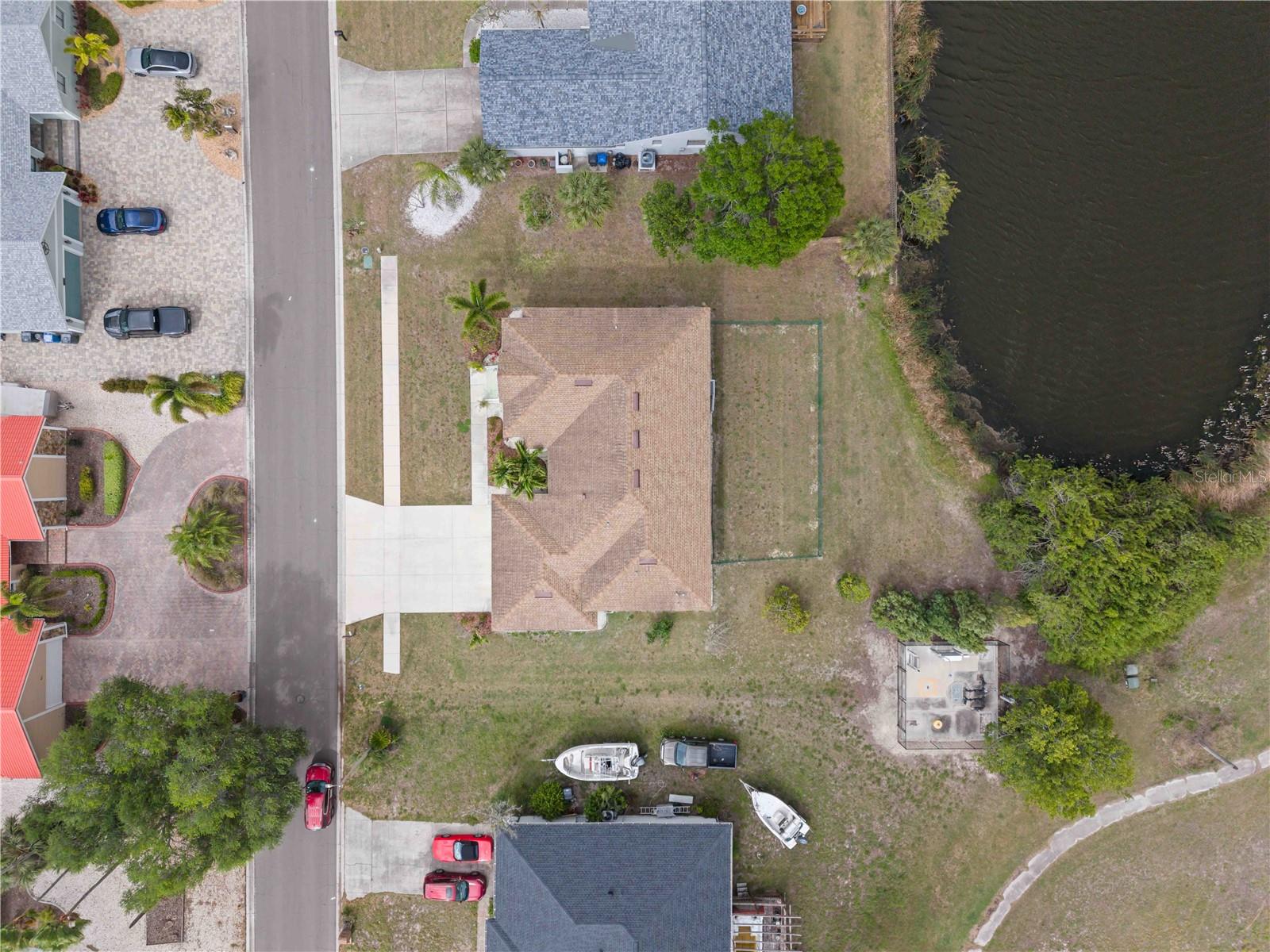 A RESUB OF A POR OF APOLLO - Residential