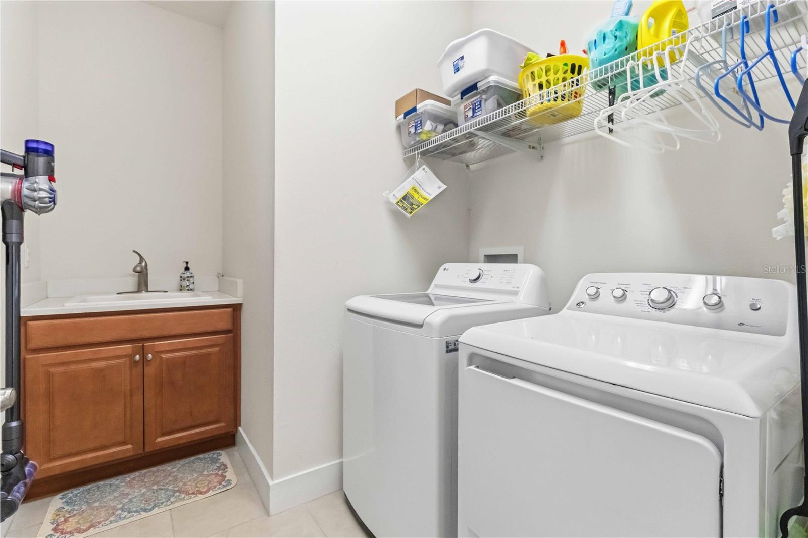 A RESUB OF A POR OF APOLLO - Residential