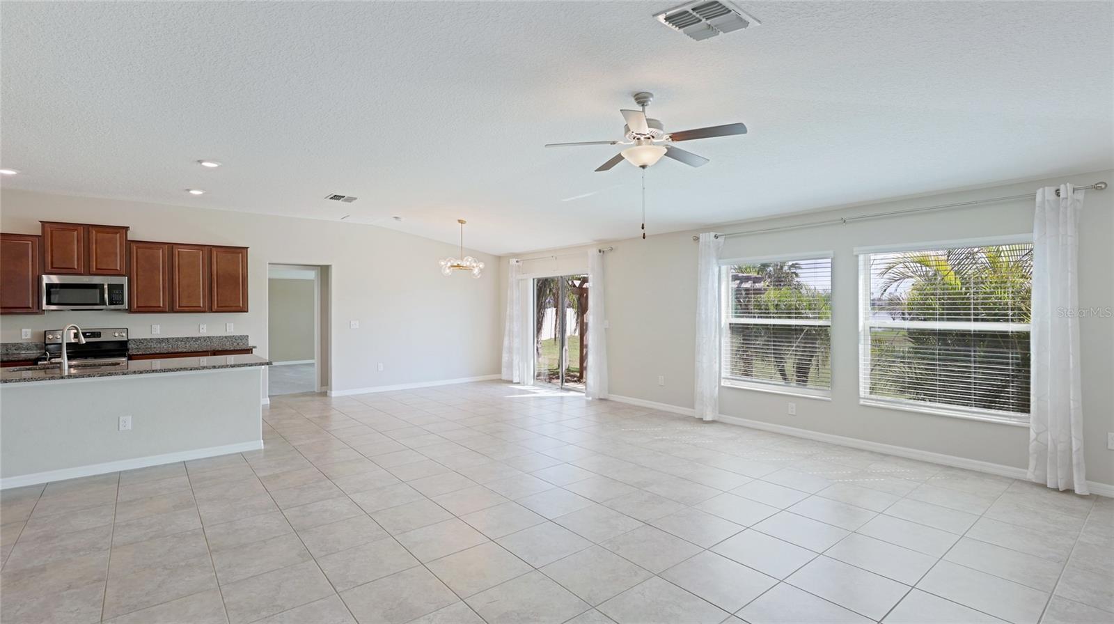 TREVESTA PH IIB - Residential Lease