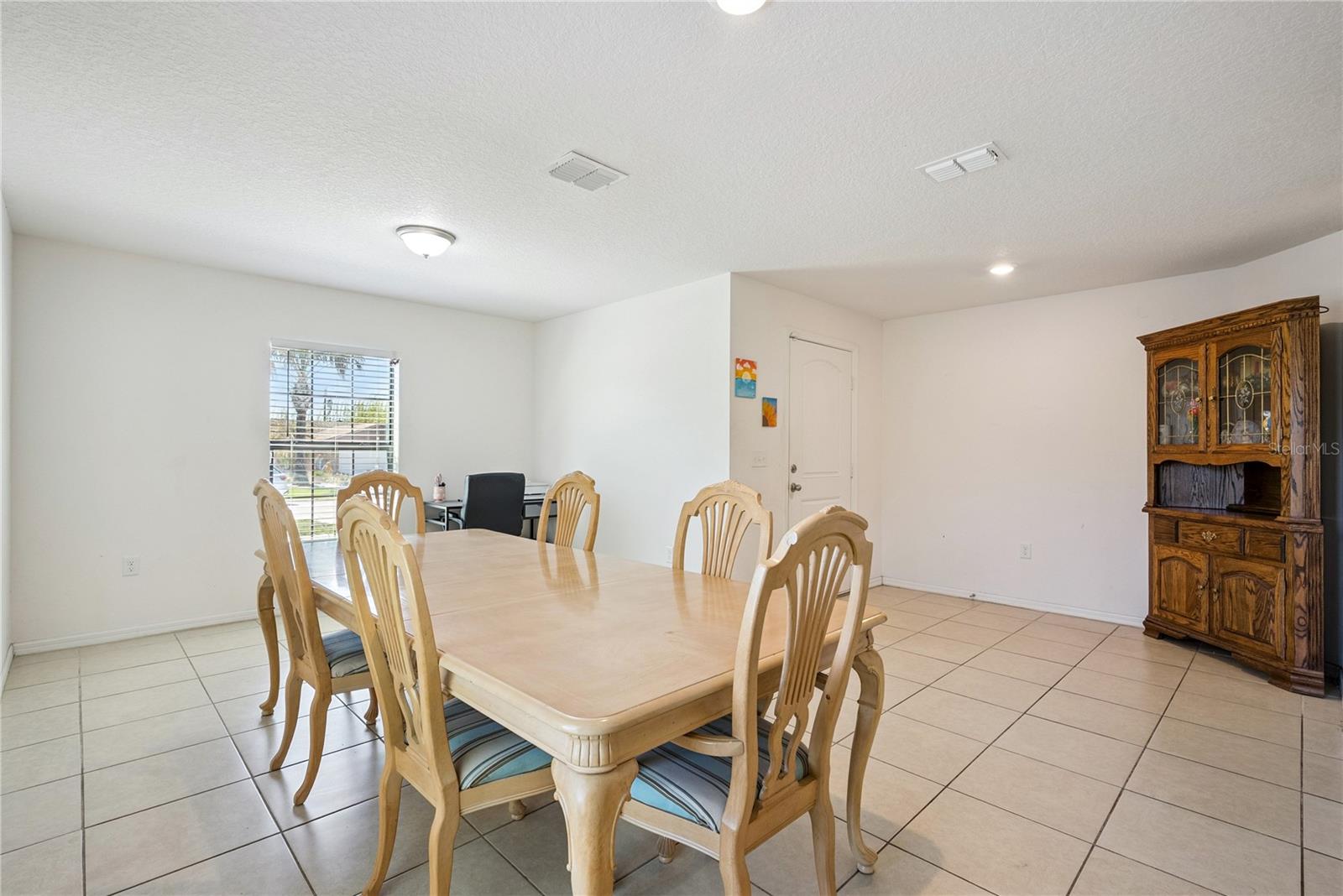 DELTONA LAKES UNIT 32 - Residential