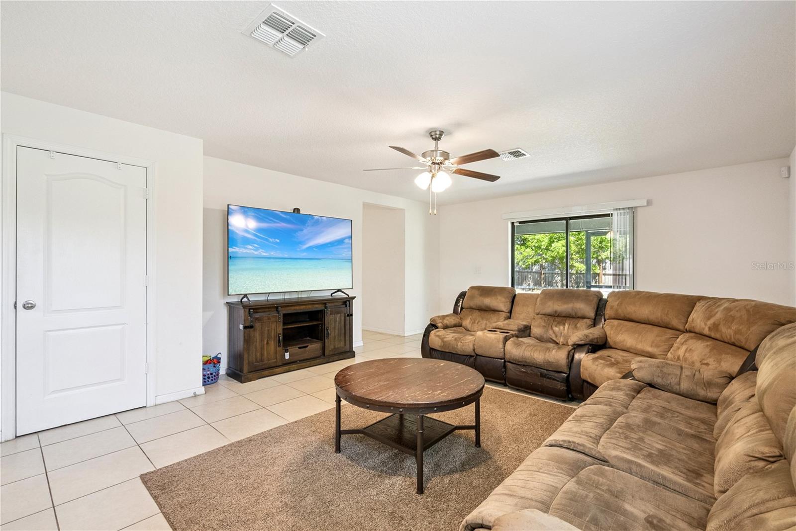 DELTONA LAKES UNIT 32 - Residential