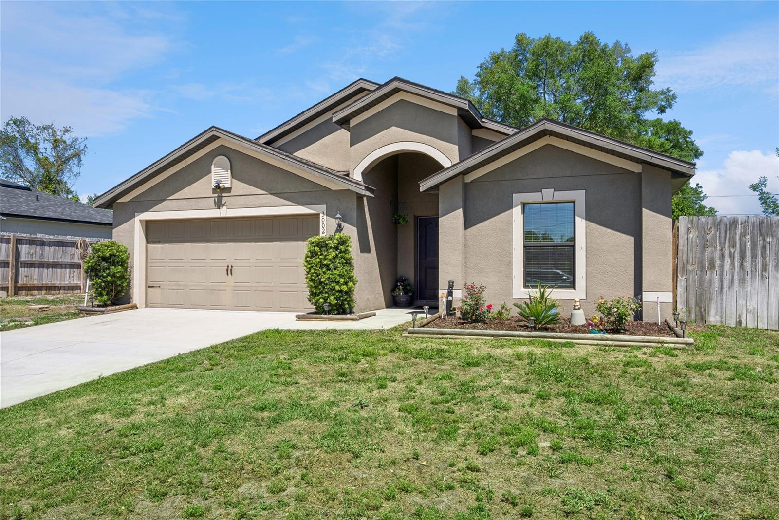 DELTONA LAKES UNIT 32 - Residential