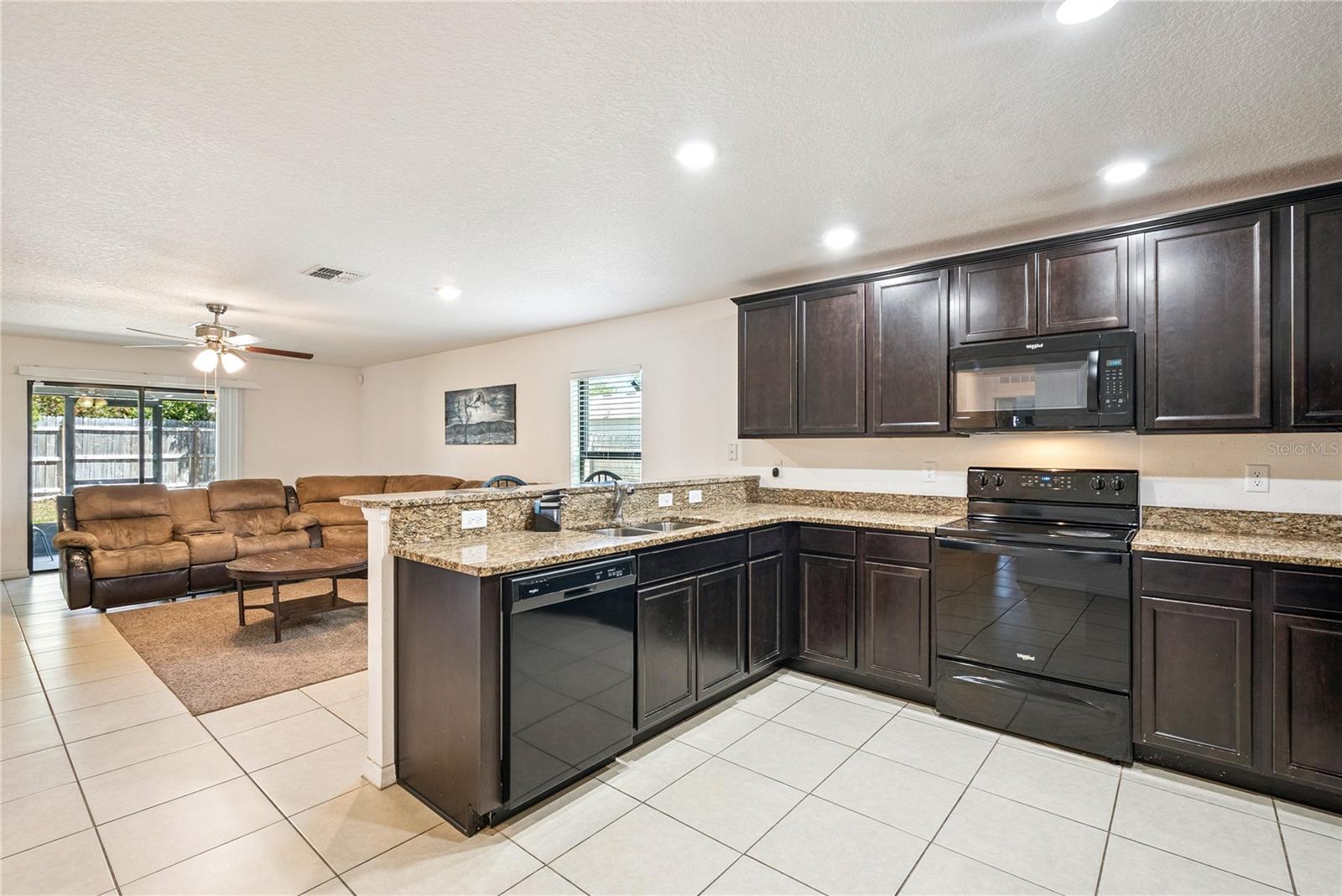 DELTONA LAKES UNIT 32 - Residential