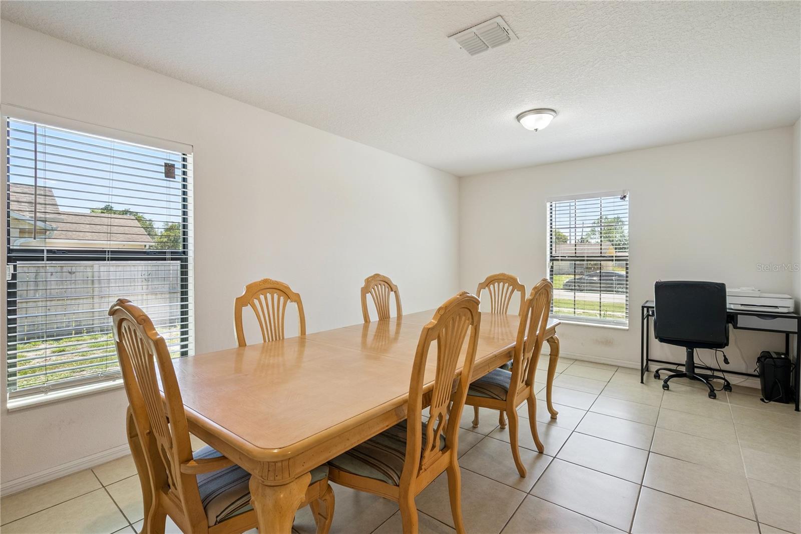 DELTONA LAKES UNIT 32 - Residential