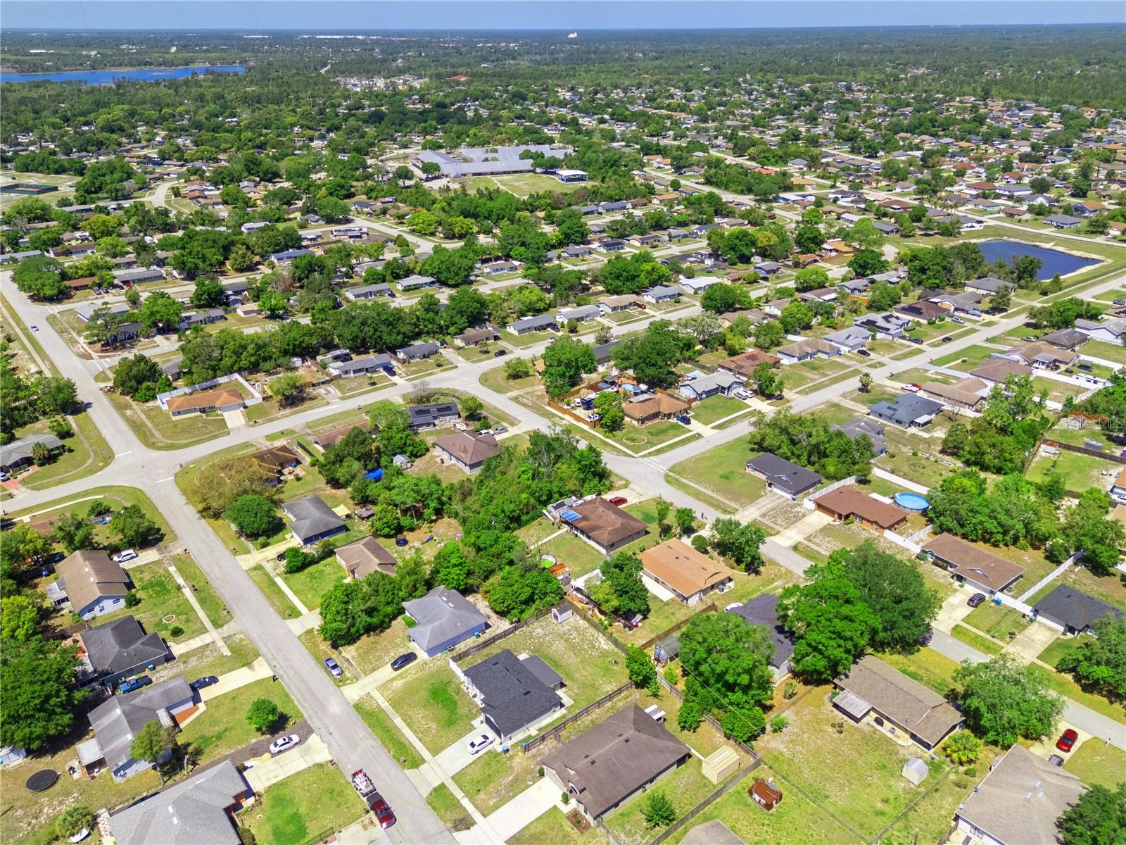 DELTONA LAKES UNIT 32 - Residential