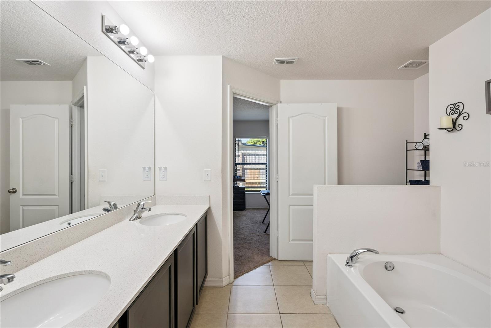 DELTONA LAKES UNIT 32 - Residential