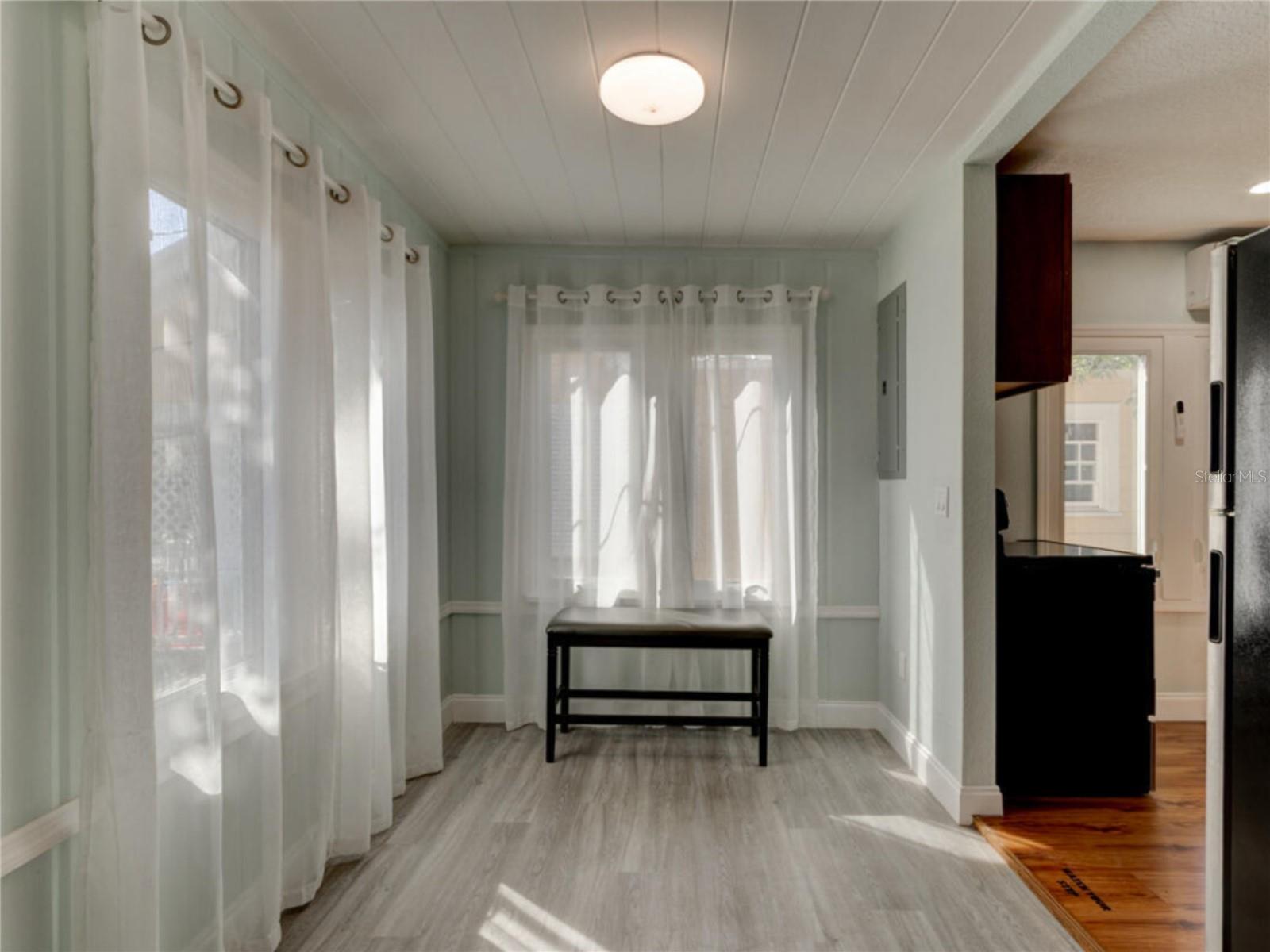 EAST DAYTONA - Residential