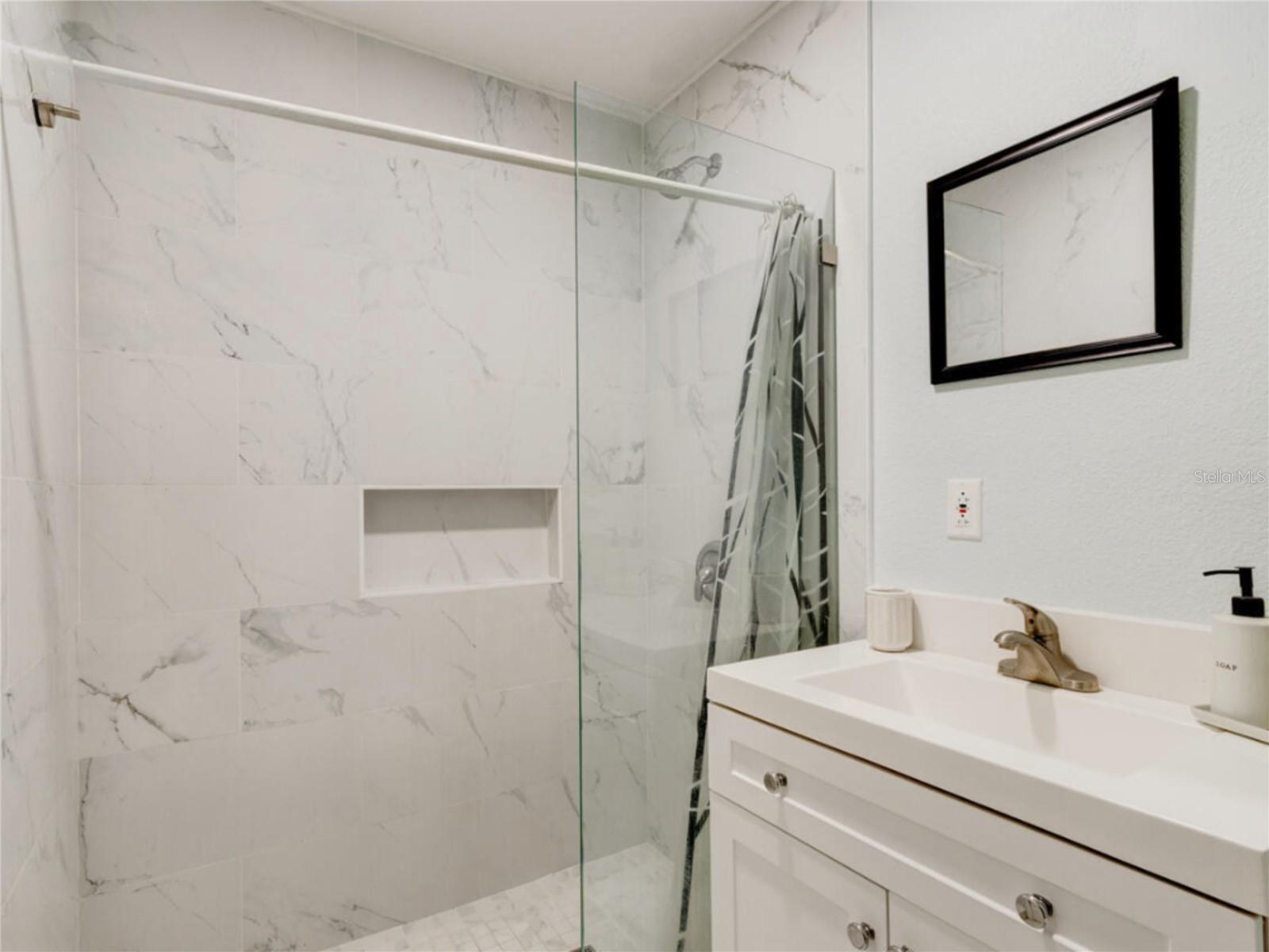 EAST DAYTONA - Residential