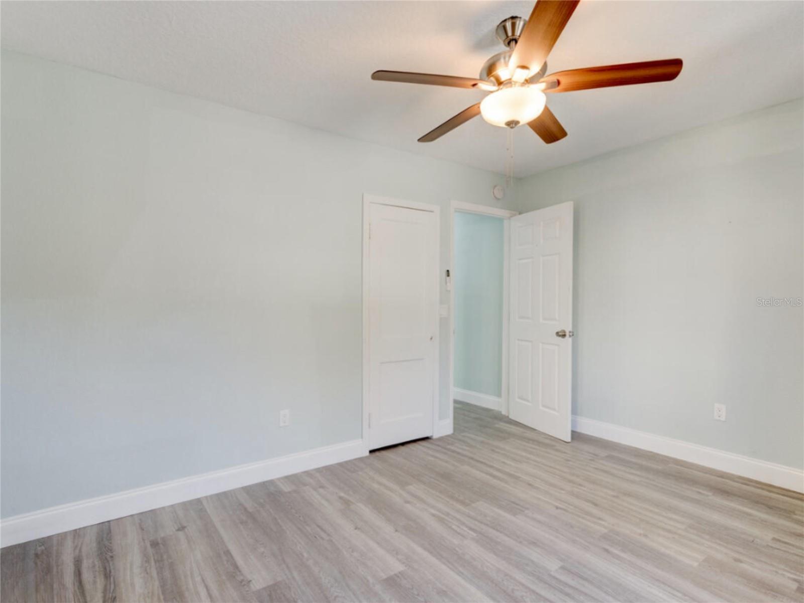 EAST DAYTONA - Residential