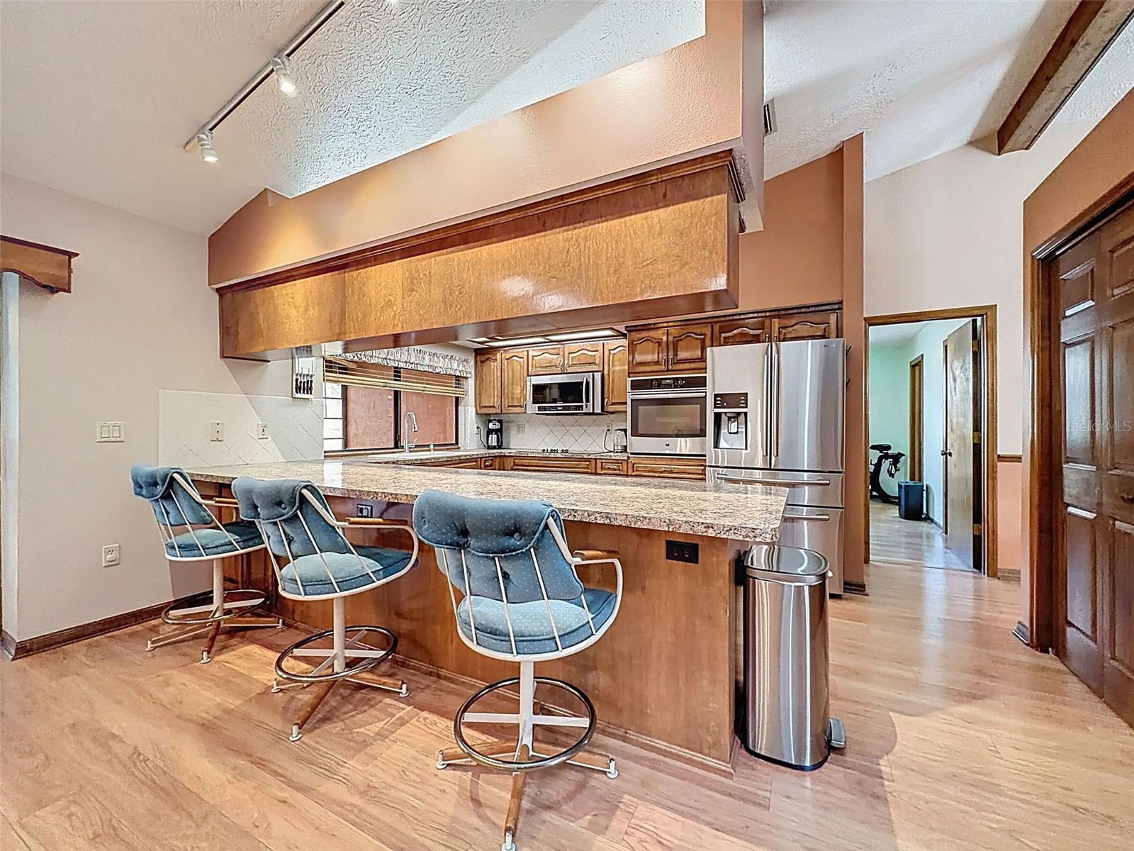 SPRING HILL - Residential