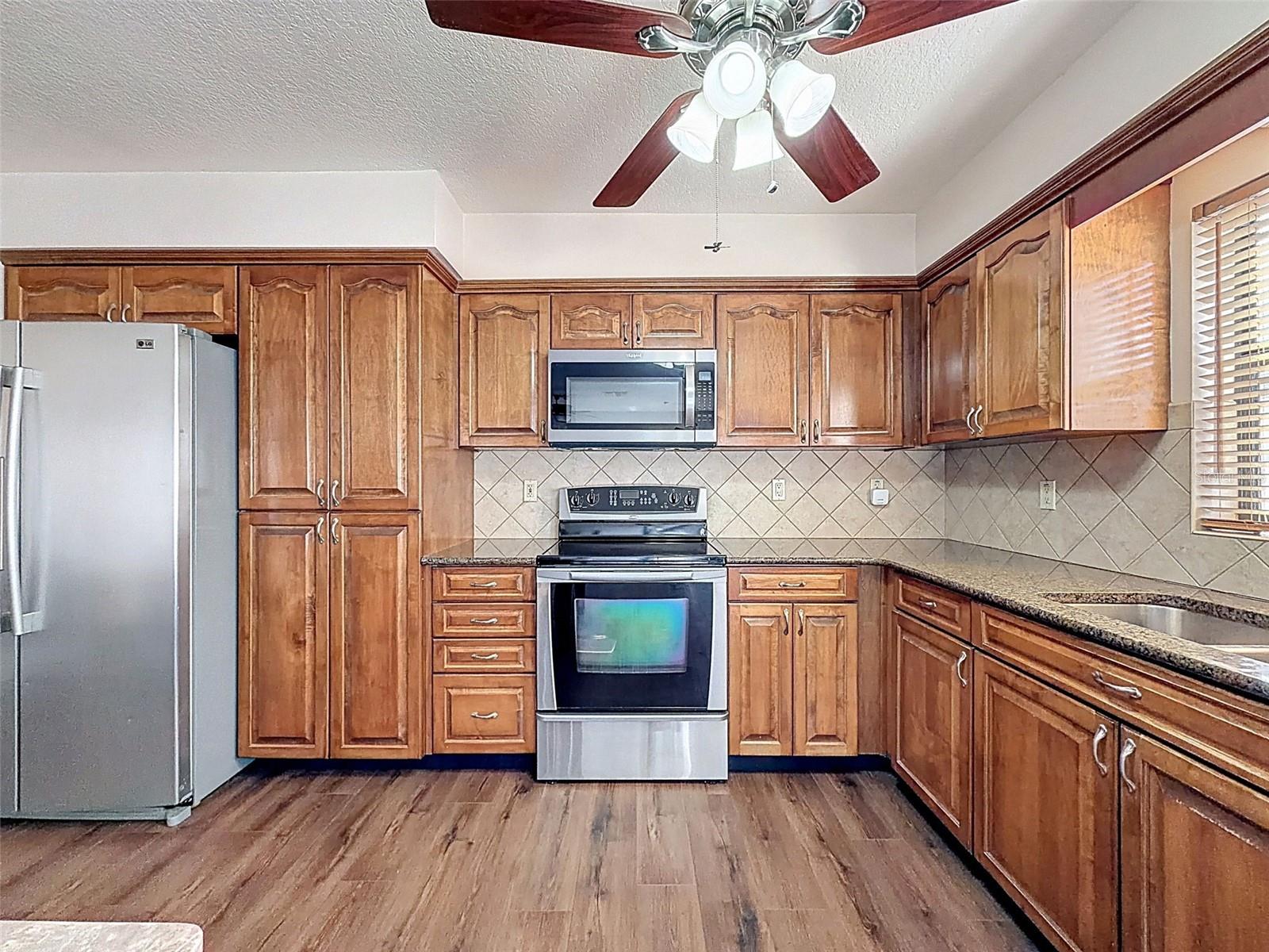 SPRING HILL - Residential