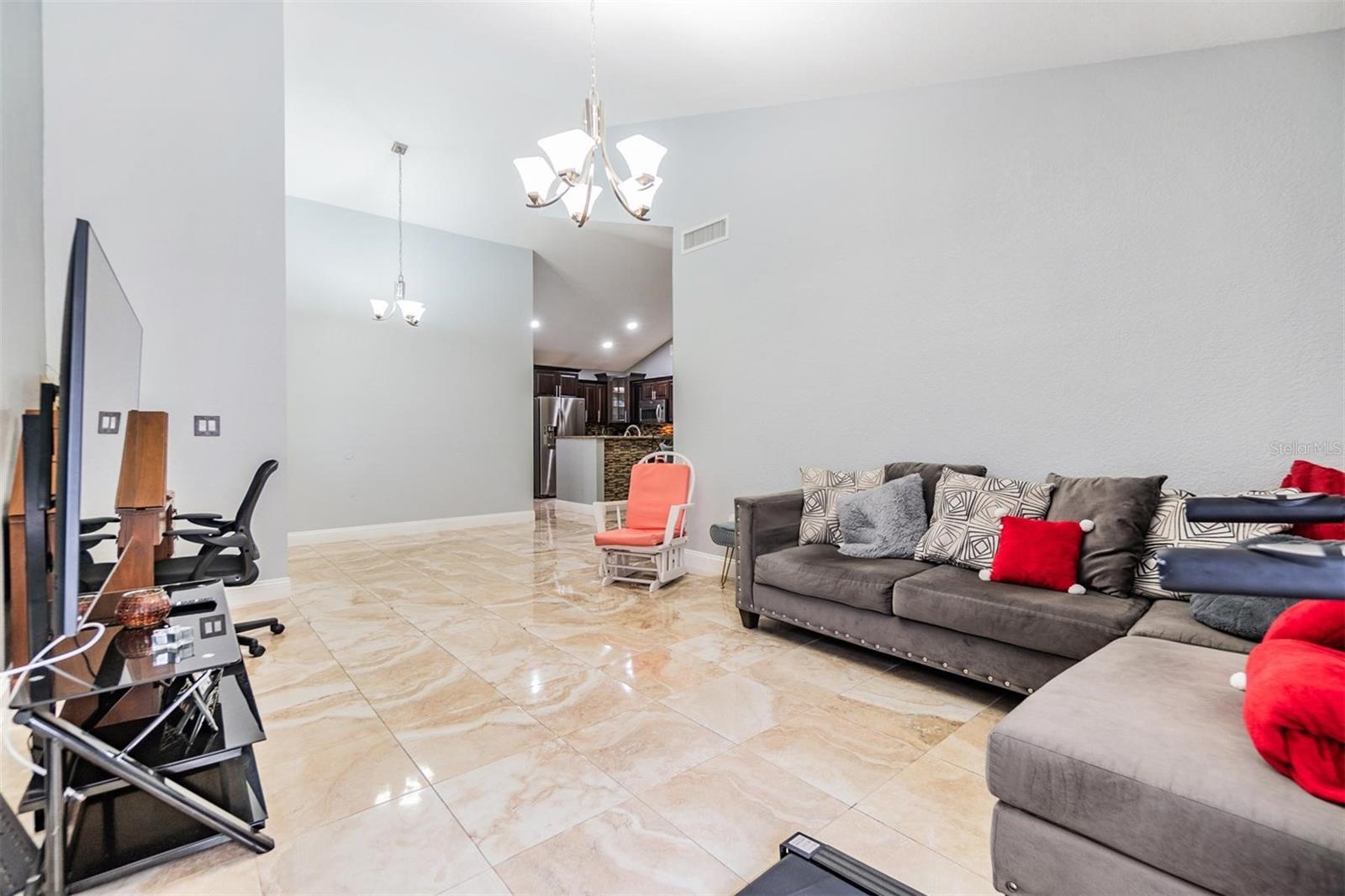 CEDAR CREEK AT COUNTRY RUN PHA - Residential