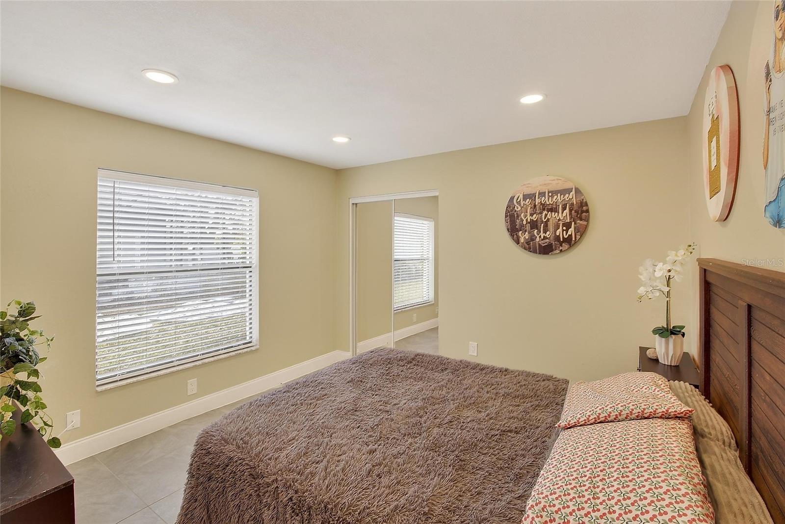 CLUBHOUSE ESTATES AT SUMMERFIE - Residential