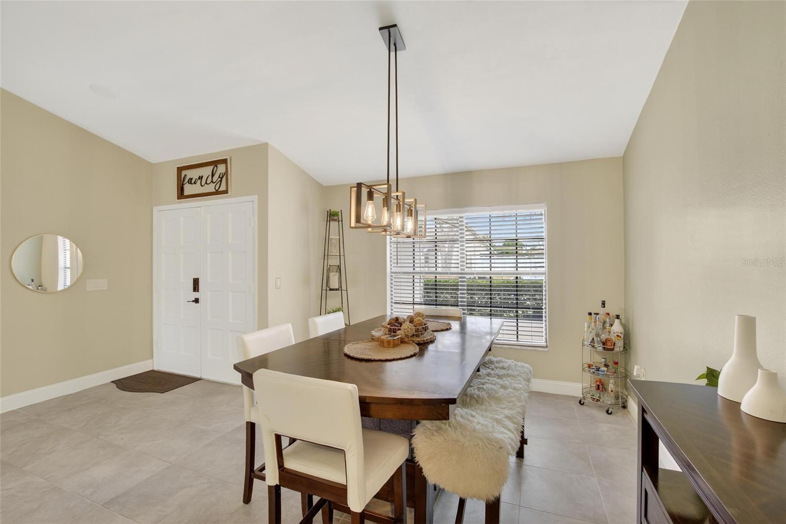 CLUBHOUSE ESTATES AT SUMMERFIE - Residential