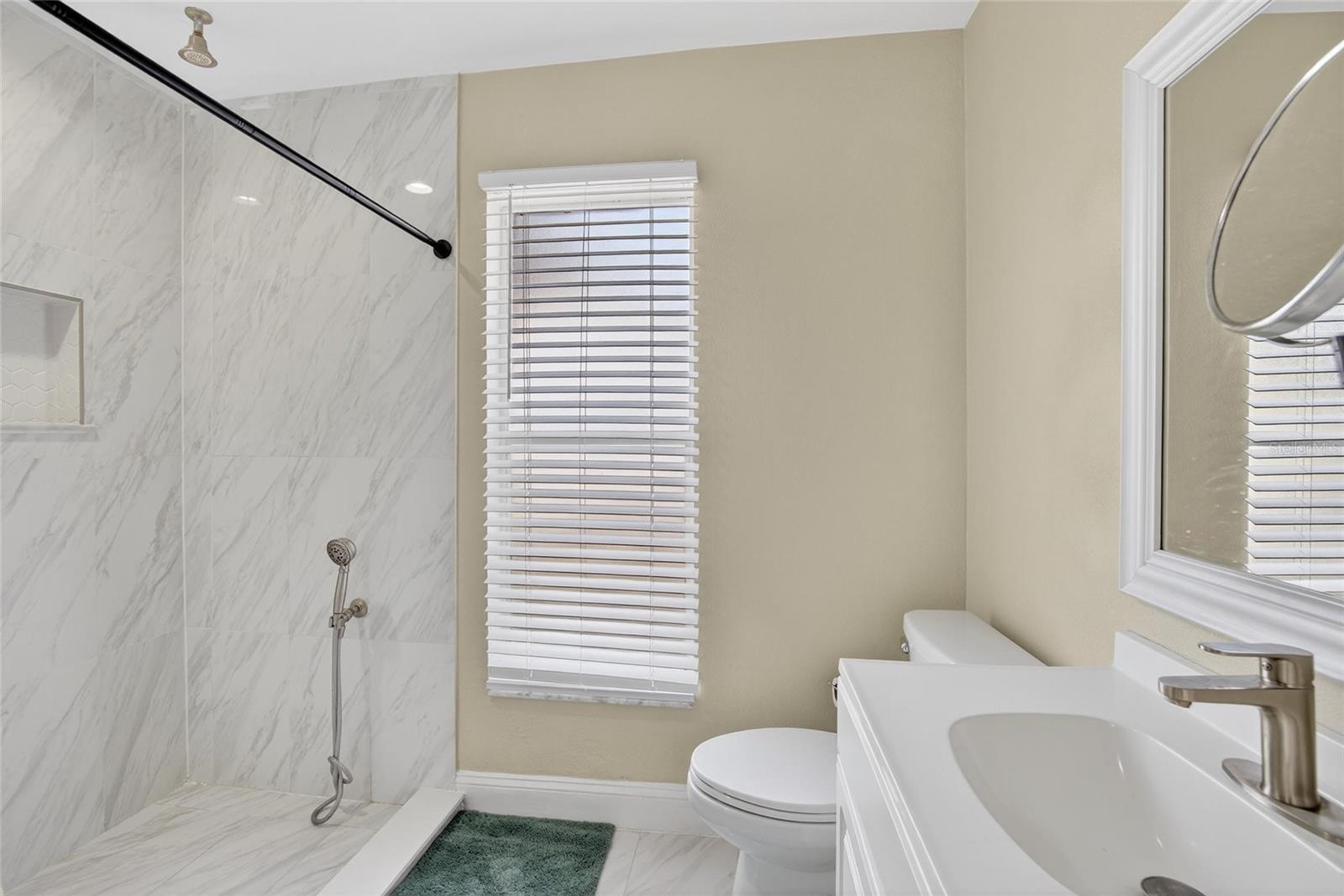 CLUBHOUSE ESTATES AT SUMMERFIE - Residential