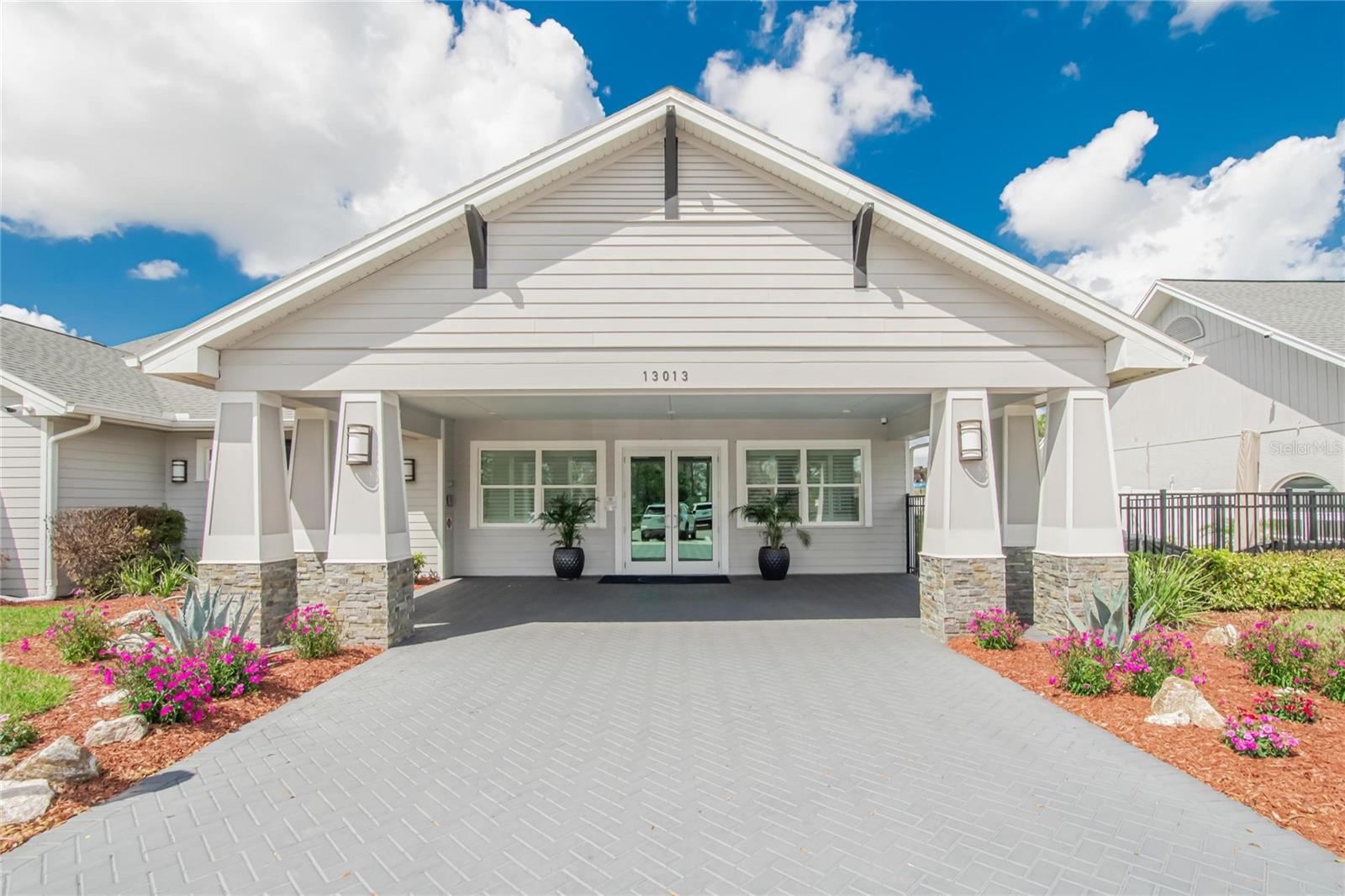 CLUBHOUSE ESTATES AT SUMMERFIE - Residential