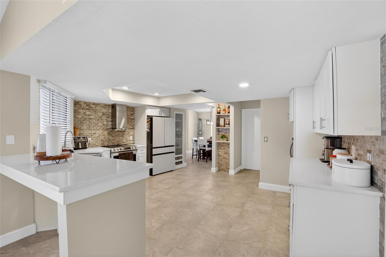 CLUBHOUSE ESTATES AT SUMMERFIE - Residential