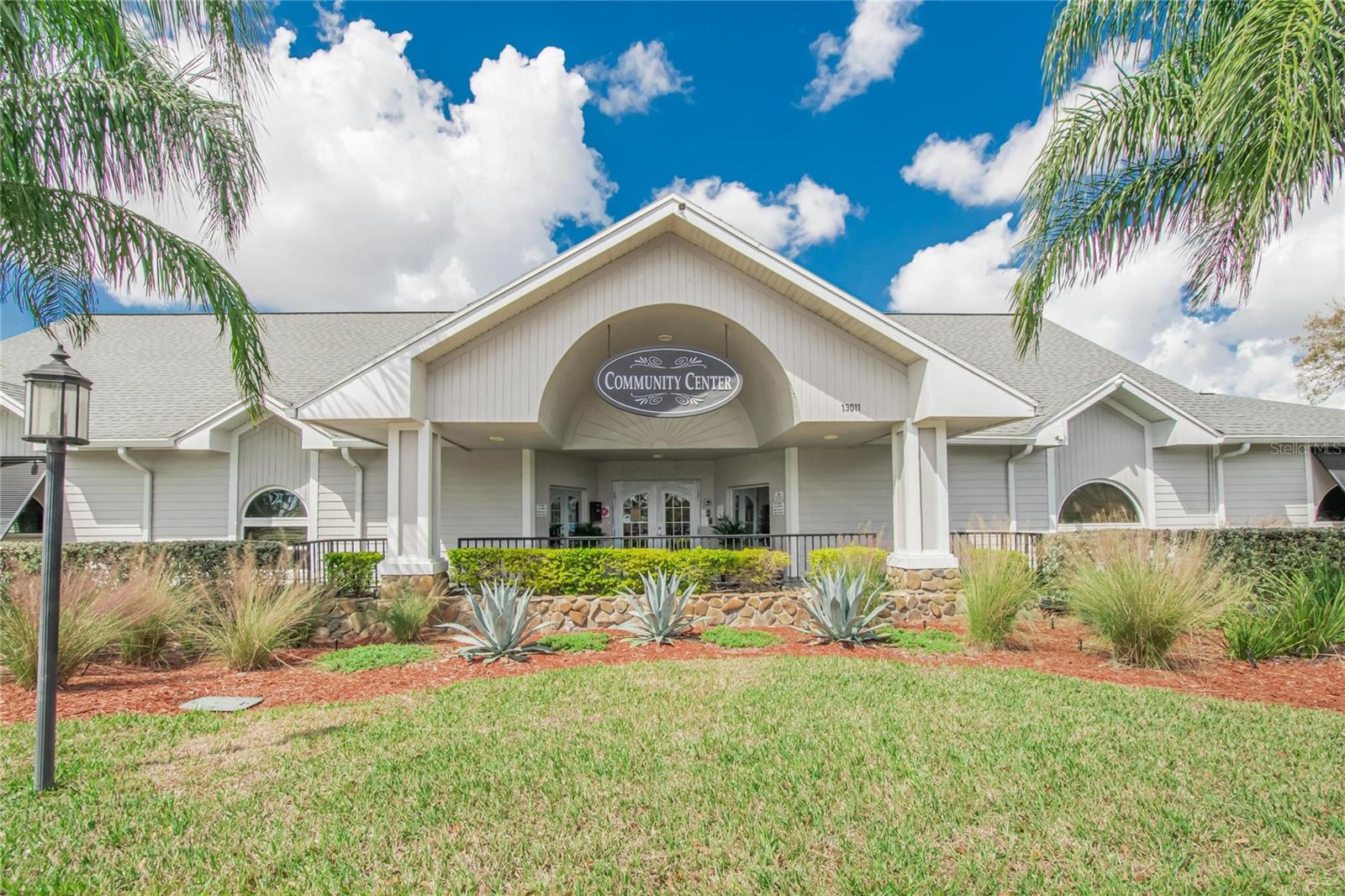 CLUBHOUSE ESTATES AT SUMMERFIE - Residential