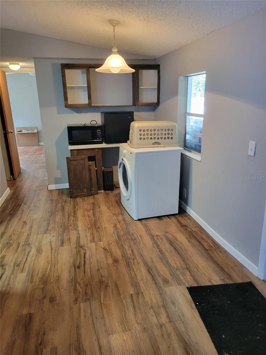 GULF COAST ACRES - Residential