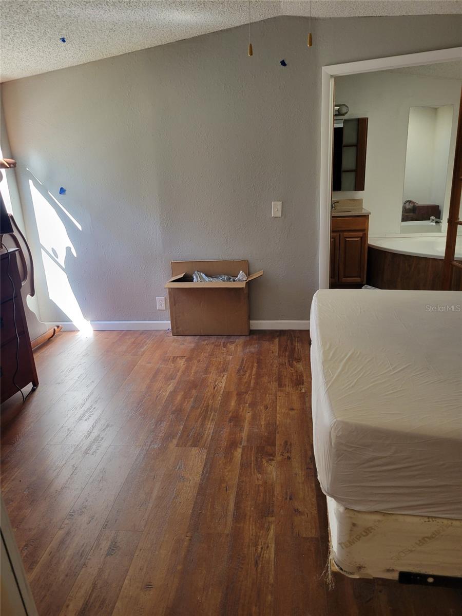 GULF COAST ACRES - Residential