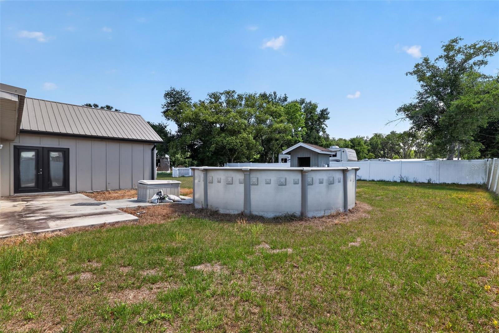 ZEPHYRHILLS COLONY CO - Residential Lease